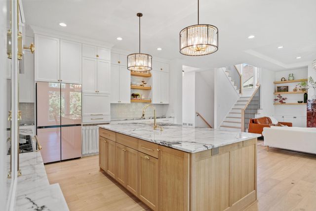 21412 Poate Court, Rogers, MN 55374