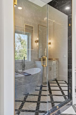 21412 Poate Court, Rogers, MN 55374