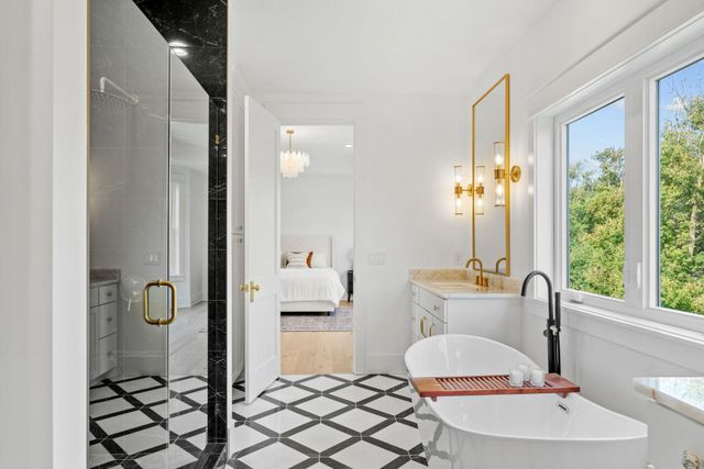 21412 Poate Court, Rogers, MN 55374