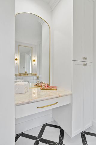 21412 Poate Court, Rogers, MN 55374