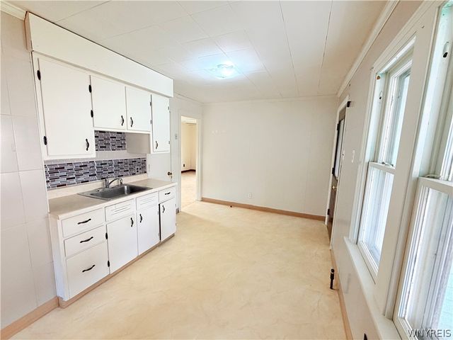 240 Hillside Avenue, Orchard Park, NY 14127