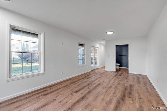 1546 Evergreen Drive, Hamburg, NY 14085