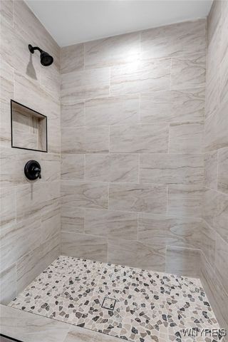 1546 Evergreen Drive, Hamburg, NY 14085