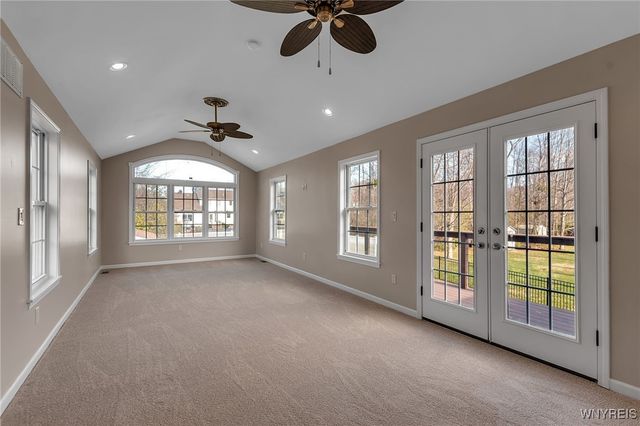 1546 Evergreen Drive, Hamburg, NY 14085