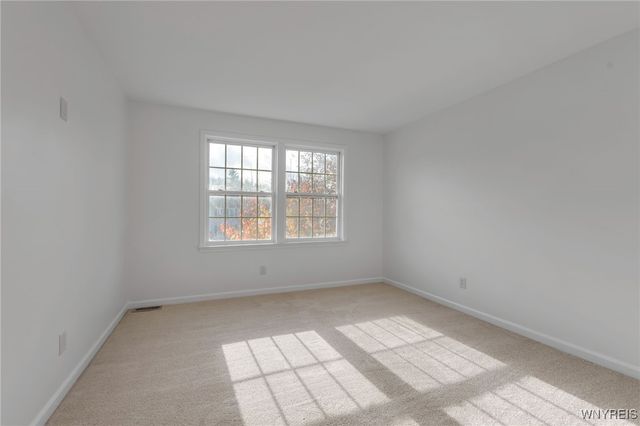 1546 Evergreen Drive, Hamburg, NY 14085