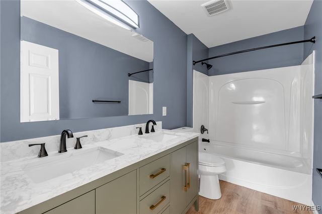 1546 Evergreen Drive, Hamburg, NY 14085