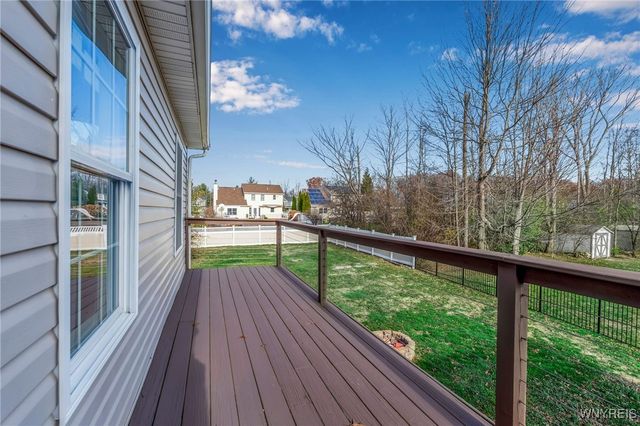 1546 Evergreen Drive, Hamburg, NY 14085