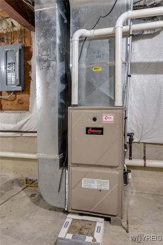 1546 Evergreen Drive, Hamburg, NY 14085