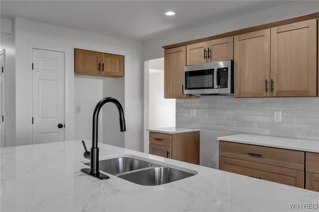 1546 Evergreen Drive, Hamburg, NY 14085