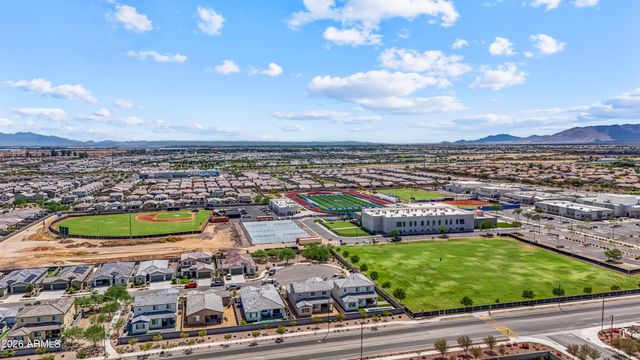 17283 W VALENTINE Street, Surprise, AZ 85388