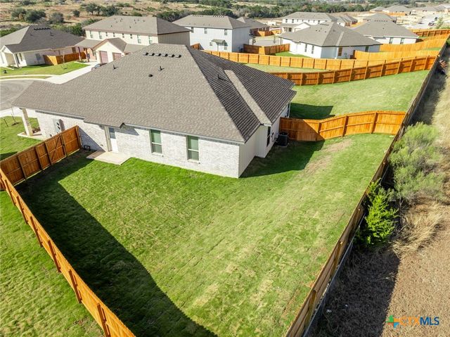 111 Logan Court, Copperas Cove, TX 76522