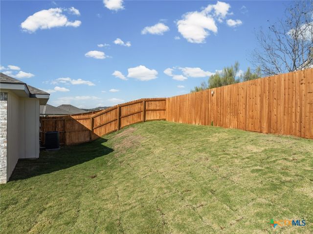 111 Logan Court, Copperas Cove, TX 76522