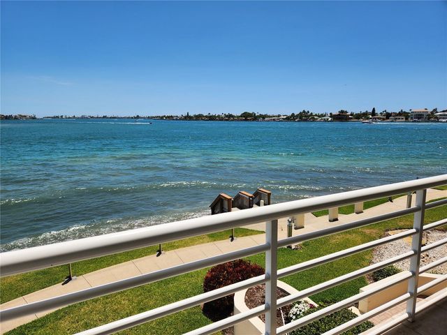 6105 BAHIA DEL MAR CIRCLE 283, St Petersburg, FL 33715