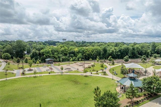 202 Freshwater Court, Lagrange, GA 30241
