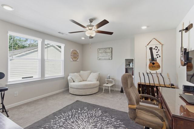 7143 Pepper Tree Cir, Fairview, TN 37062