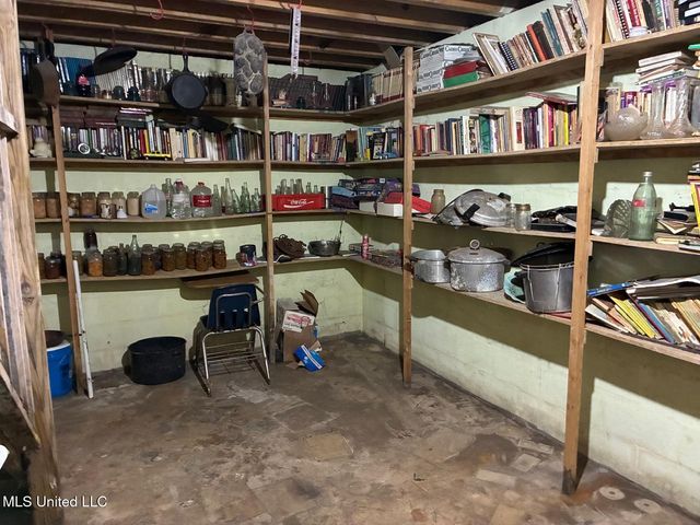 353 County Road 5051, Booneville, MS 38829