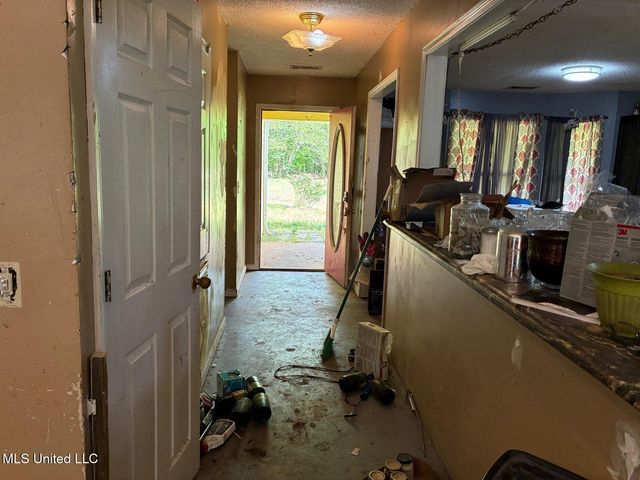 353 County Road 5051, Booneville, MS 38829