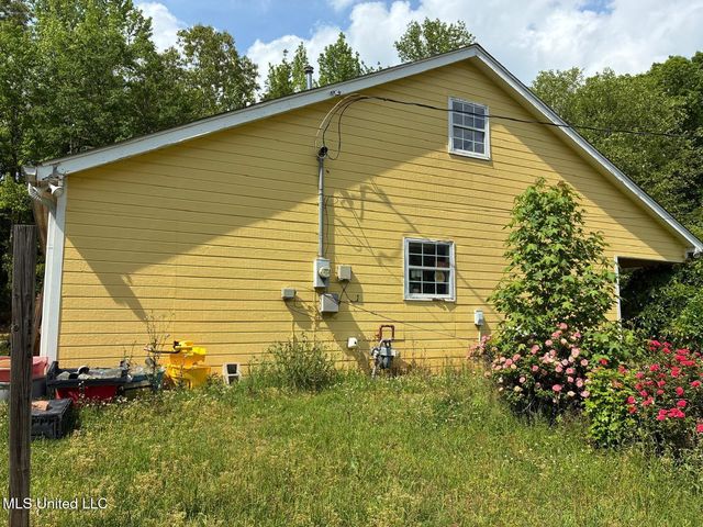 353 County Road 5051, Booneville, MS 38829