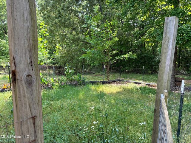 353 County Road 5051, Booneville, MS 38829