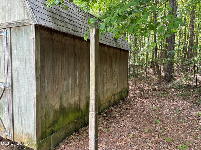 353 County Road 5051, Booneville, MS 38829