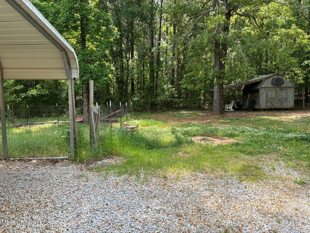 353 County Road 5051, Booneville, MS 38829