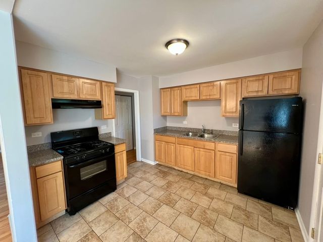 724 Union Drive, University Park, IL 60484