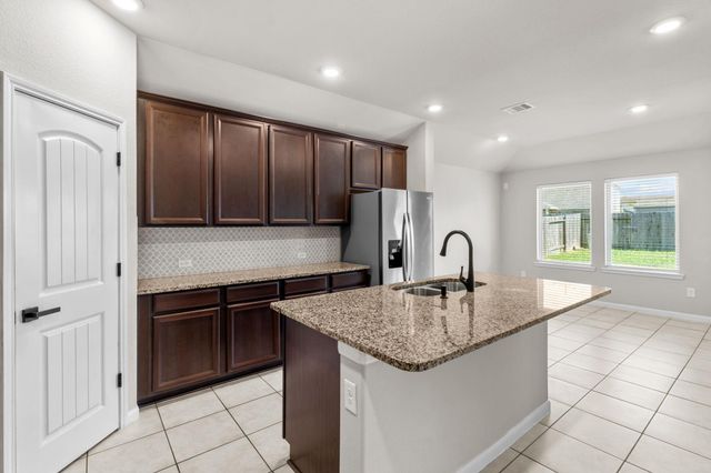 2218 Levant Lane, Baytown, TX 77523