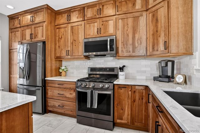 20999 Woodside Lane, Parker, CO 80138