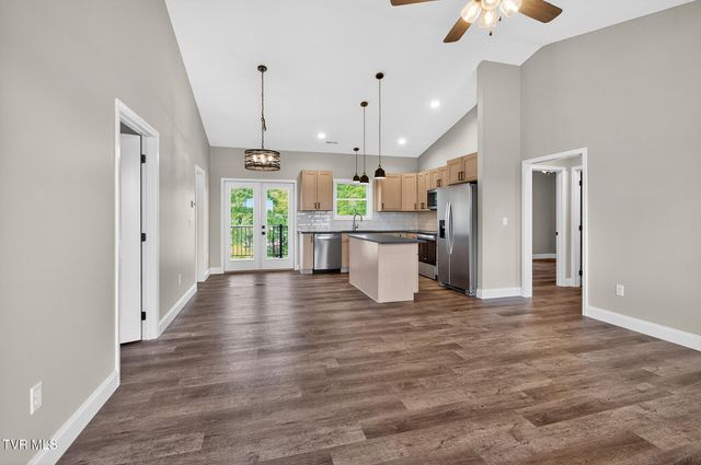 155 Walton Circle, Mosheim, TN 37818