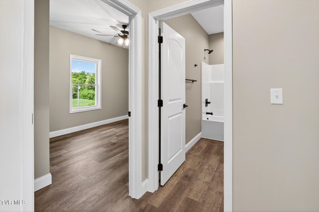 155 Walton Circle, Mosheim, TN 37818