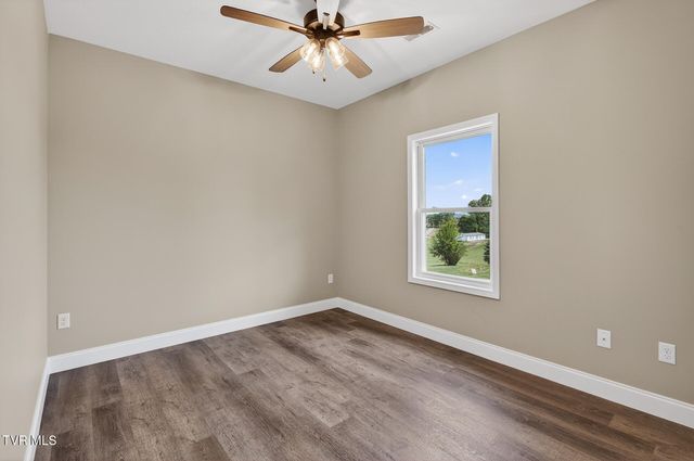 155 Walton Circle, Mosheim, TN 37818