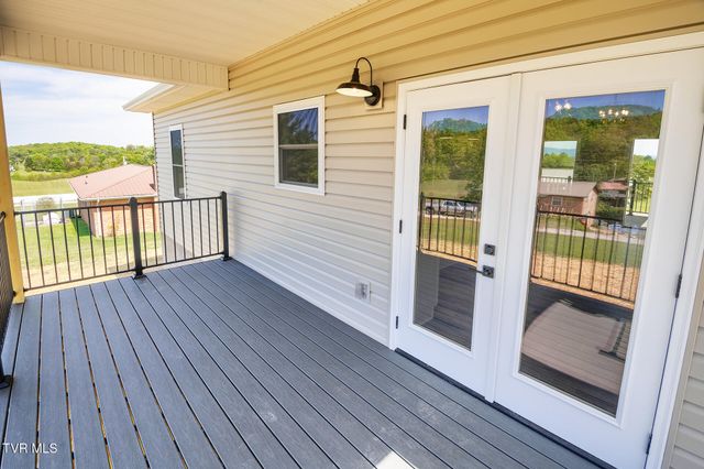 155 Walton Circle, Mosheim, TN 37818