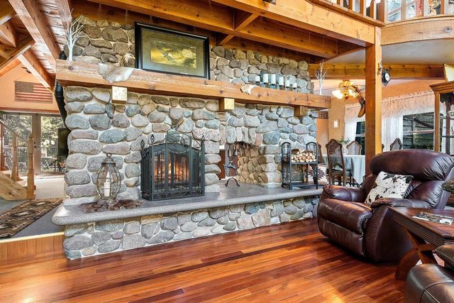 4901 SPIREA ROAD, Oconto, WI 54153