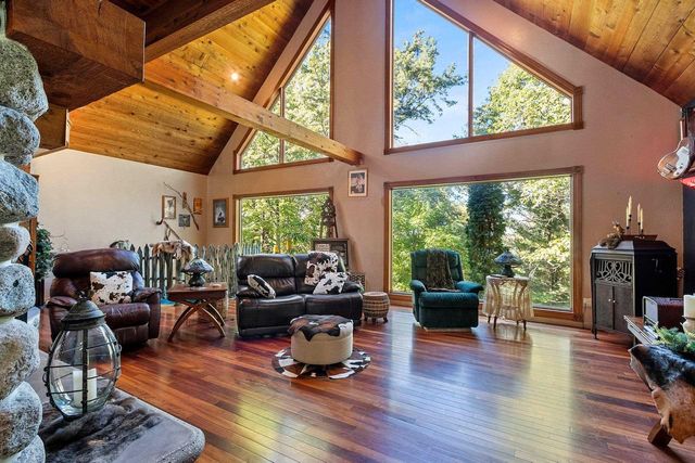 4901 SPIREA ROAD, Oconto, WI 54153