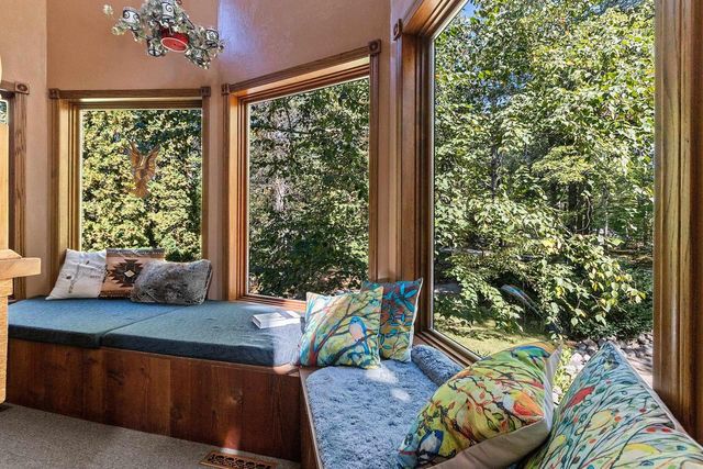 4901 SPIREA ROAD, Oconto, WI 54153