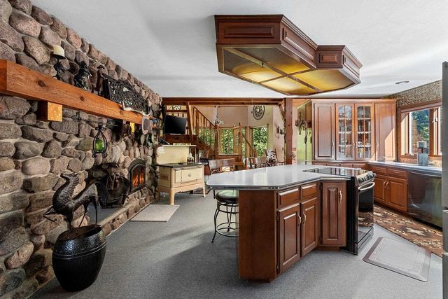 4901 SPIREA ROAD, Oconto, WI 54153