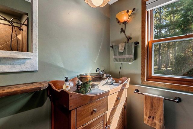 4901 SPIREA ROAD, Oconto, WI 54153