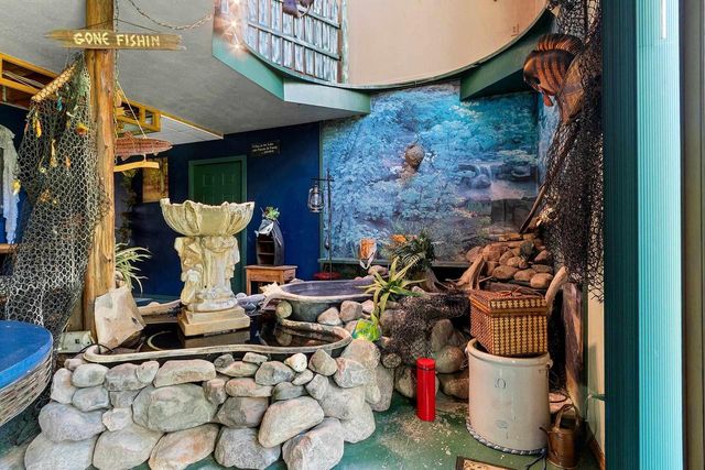 4901 SPIREA ROAD, Oconto, WI 54153