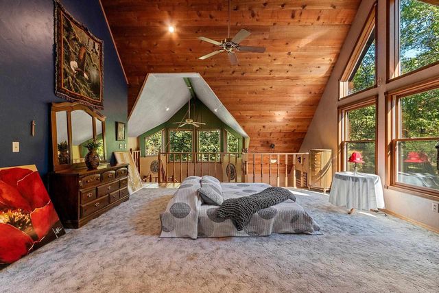 4901 SPIREA ROAD, Oconto, WI 54153