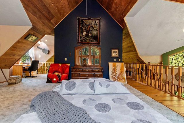 4901 SPIREA ROAD, Oconto, WI 54153