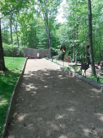 4901 SPIREA ROAD, Oconto, WI 54153