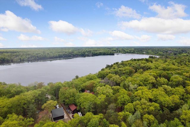 4901 SPIREA ROAD, Oconto, WI 54153