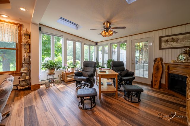 601 Franklin Street, Scales Mound, IL 61075