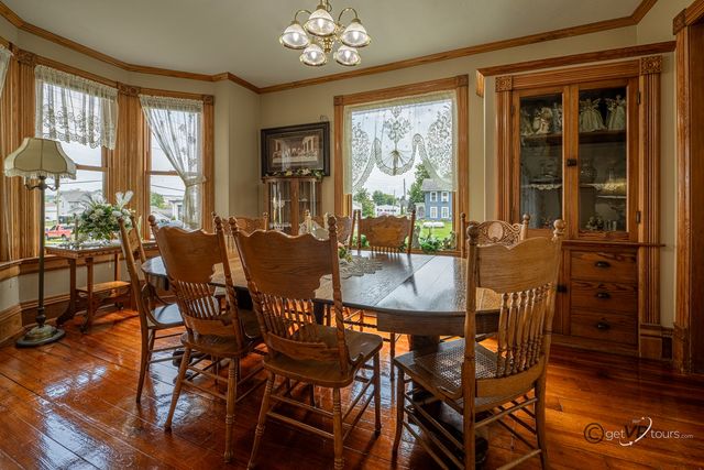 601 Franklin Street, Scales Mound, IL 61075