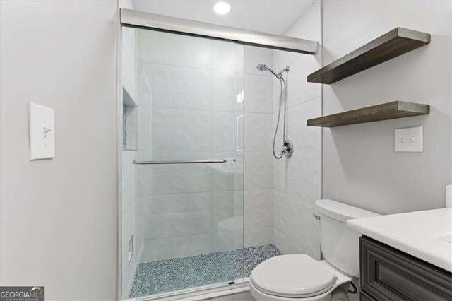 501 Dunbar Drive, Atlanta, GA 30338