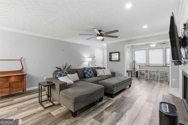 501 Dunbar Drive, Atlanta, GA 30338