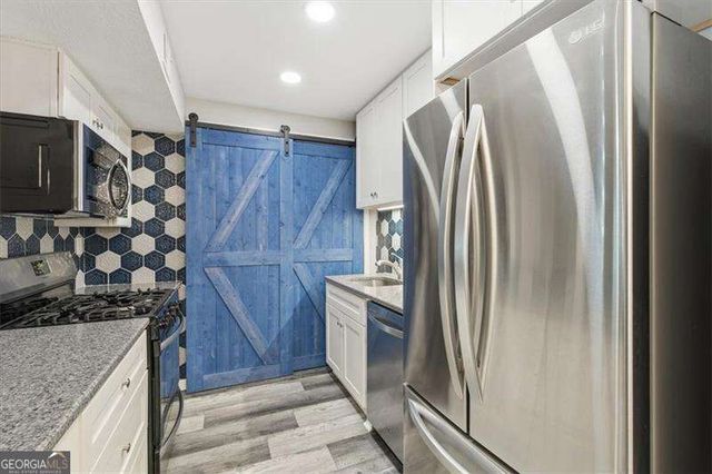 501 Dunbar Drive, Atlanta, GA 30338