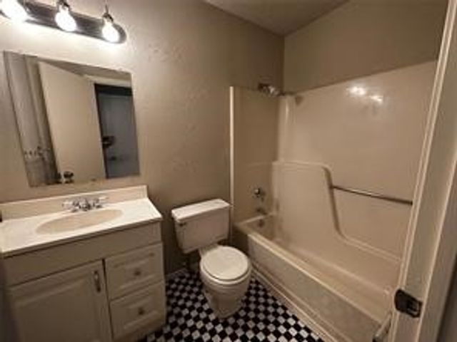 9909 Pack Saddle Trail, Fort Worth, TX 76108