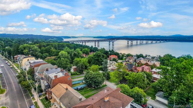 492 Liberty Street, Newburgh, NY 12550