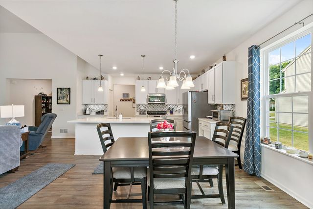 6706 Killala Drive, Mchenry, IL 60050